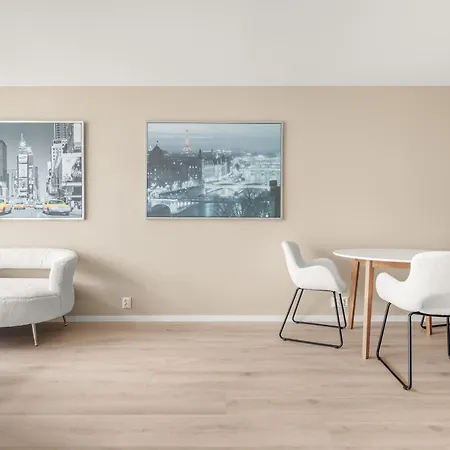 公寓 Scandinavian Design In Authentic Nordnes