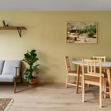 アパート Scandinavian Design In Authentic Nordnes ベルゲン