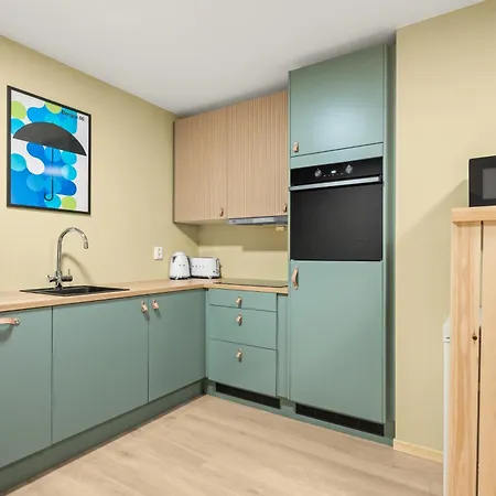 Daire Scandinavian Design In Authentic Nordnes Bergen
